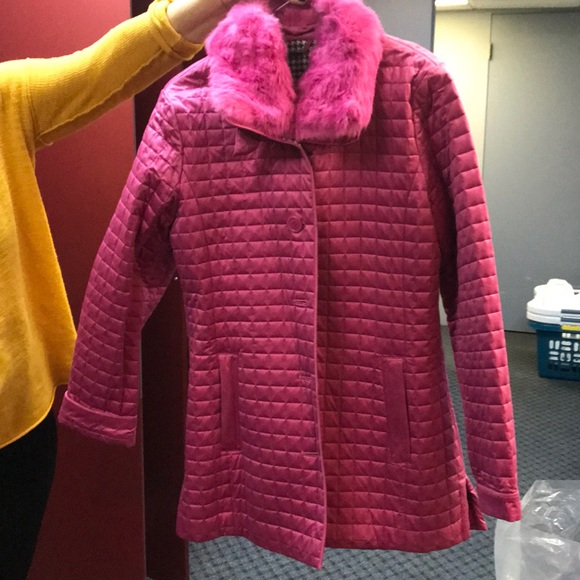 Sanyo pink quilted coats size medium - Picture 1 of 1